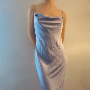 L'ACADEMIE ELEGANT DRESS